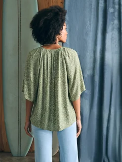 Amira Top -*Faherty Brand Discount