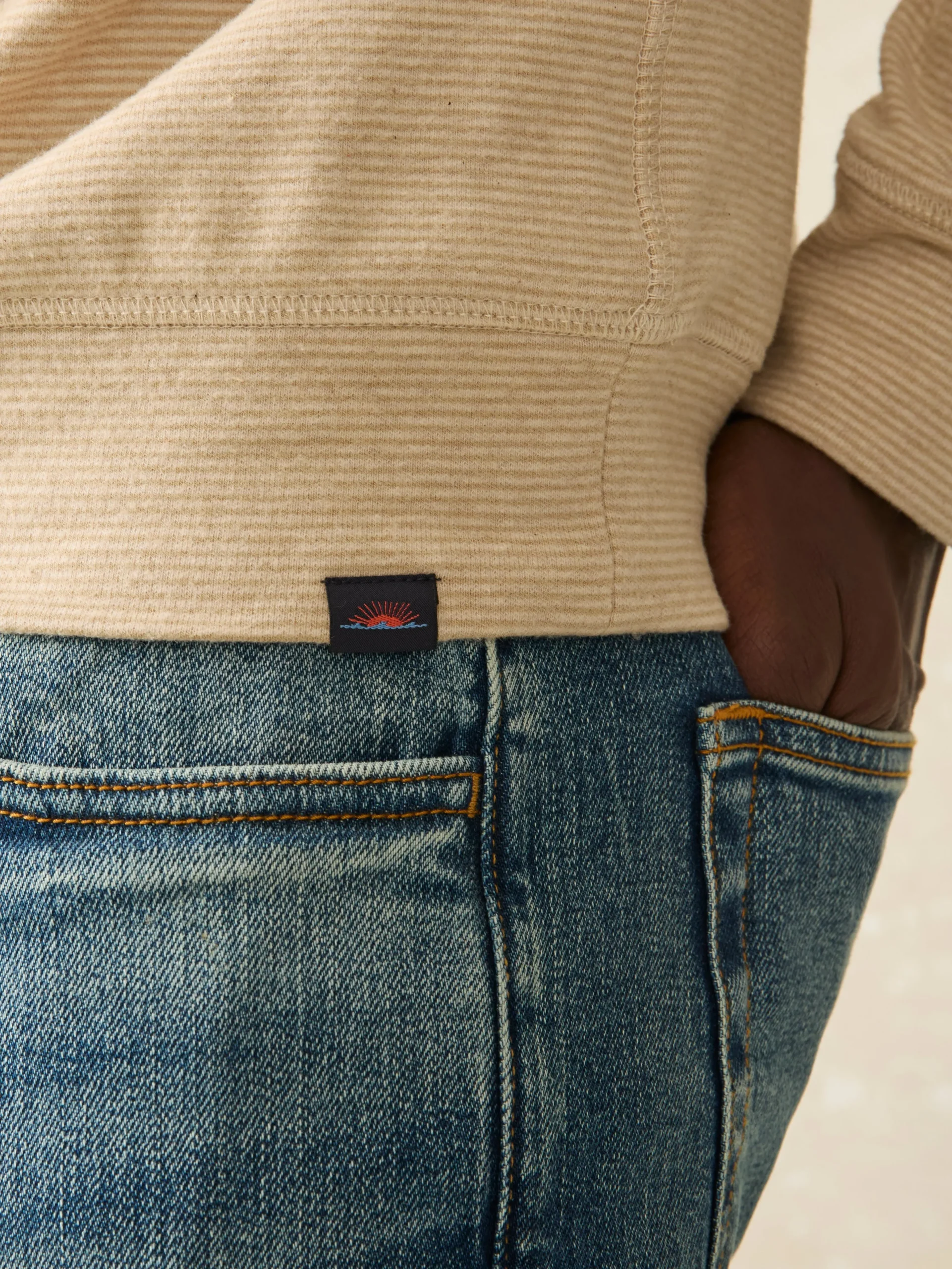 Legend™ Sweater Crew -*Faherty Brand Hot