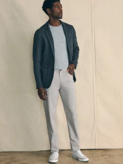 Movement™ 5-Pocket Pant Athletic Fit -*Faherty Brand Best