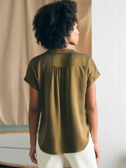 Sandwashed Silk Desmond Top -*Faherty Brand New