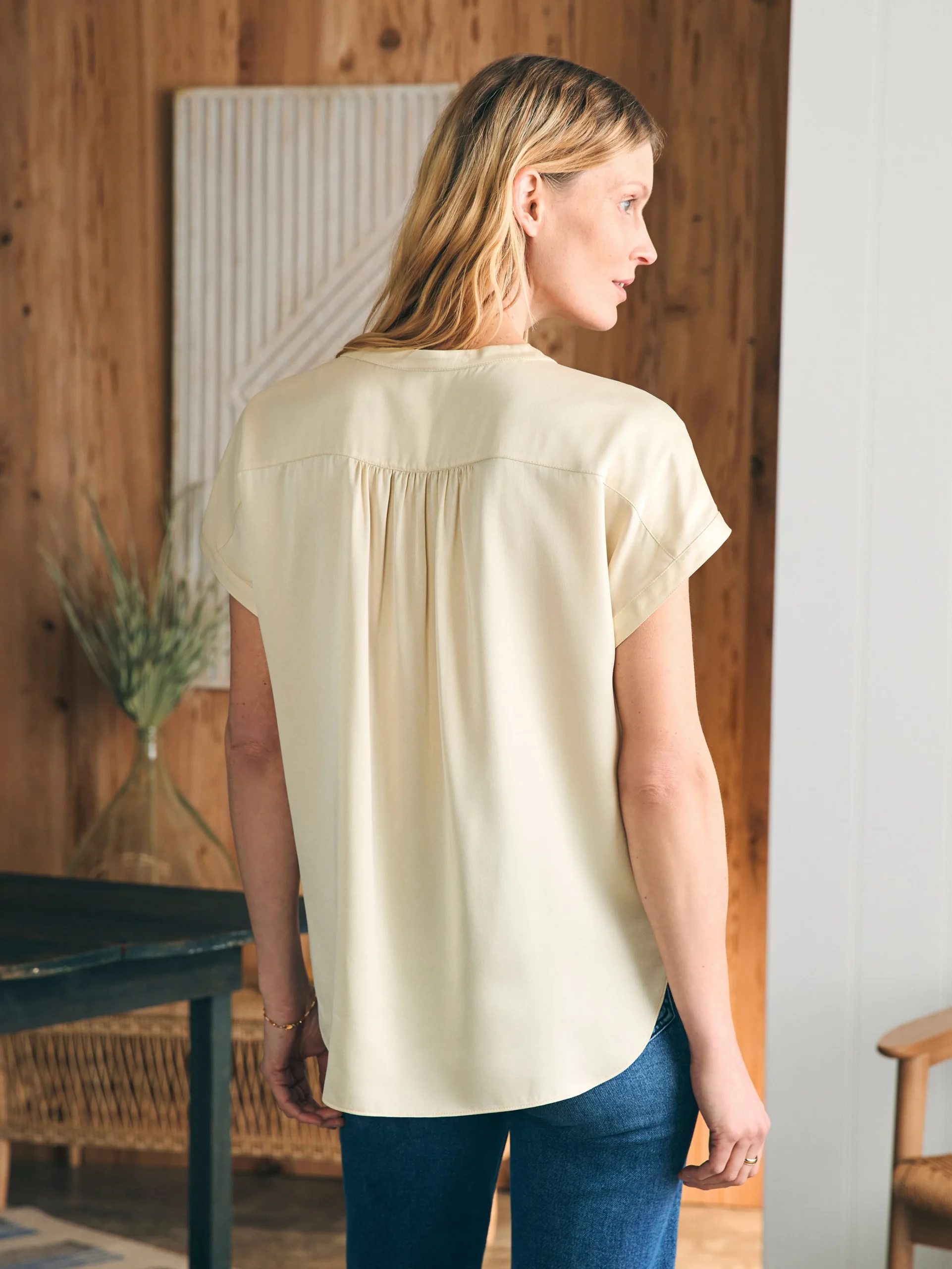 Sandwashed Silk Desmond Top -*Faherty Brand