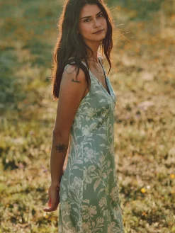 Sandwashed Silk Slip Dress -*Faherty Brand New
