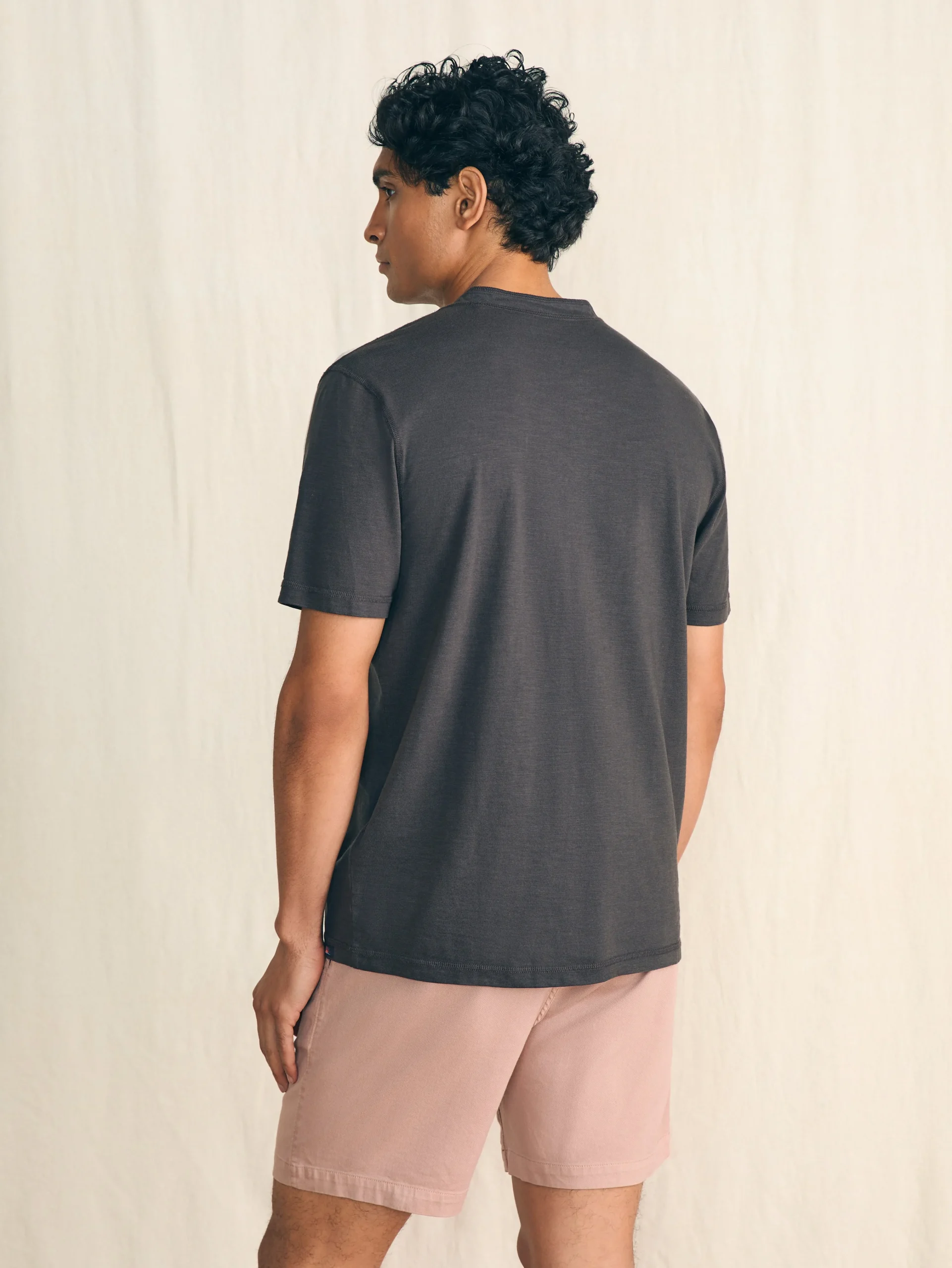 Short-Sleeve Sunwashed Henley -*Faherty Brand Best