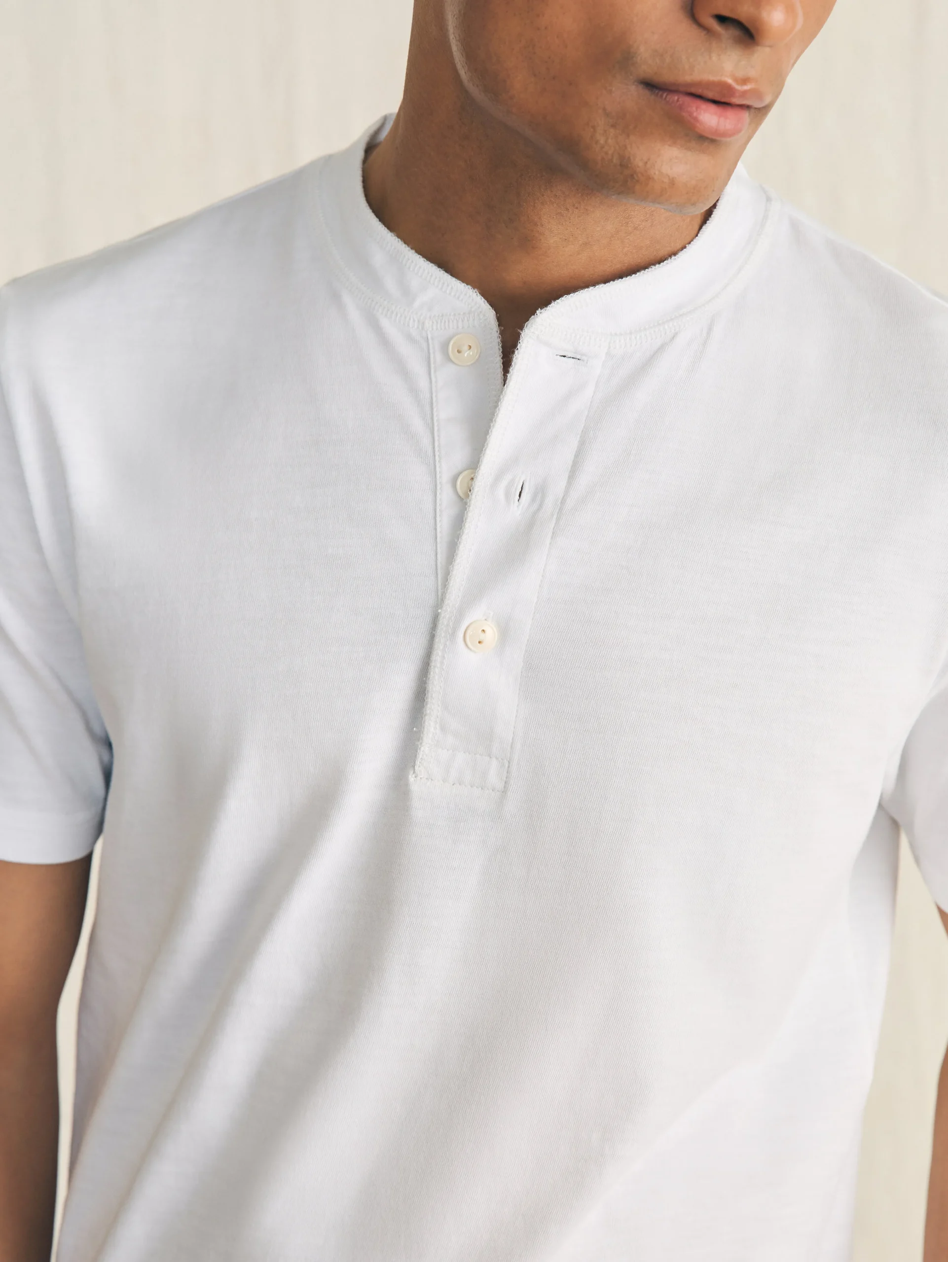 Short-Sleeve Sunwashed Henley -*Faherty Brand Hot