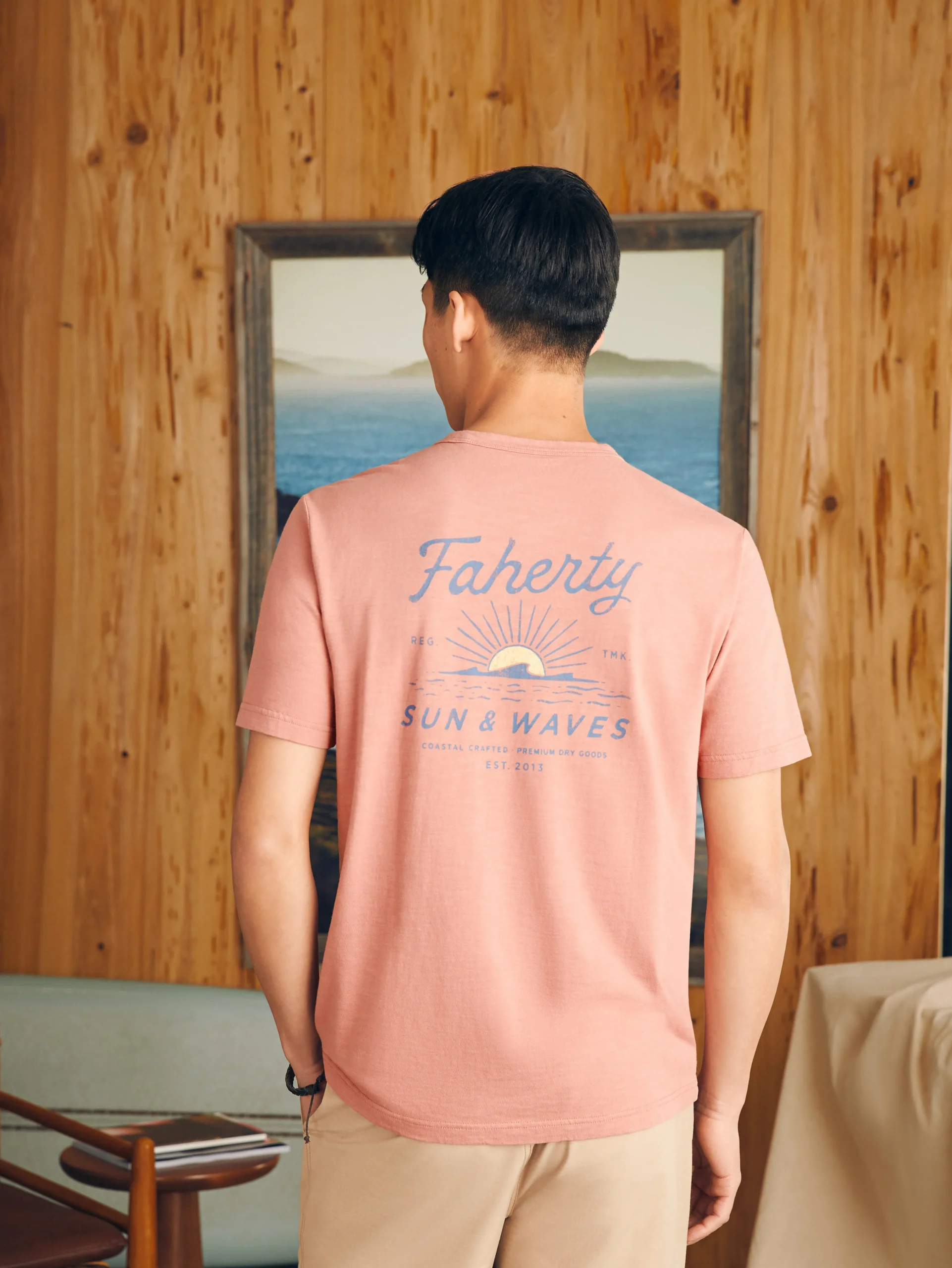 Sunwashed Graphic Tee -*Faherty Brand Best