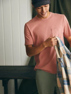 Sunwashed Pocket Tee -*Faherty Brand