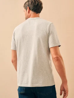 Sunwashed V-Neck Tee -*Faherty Brand