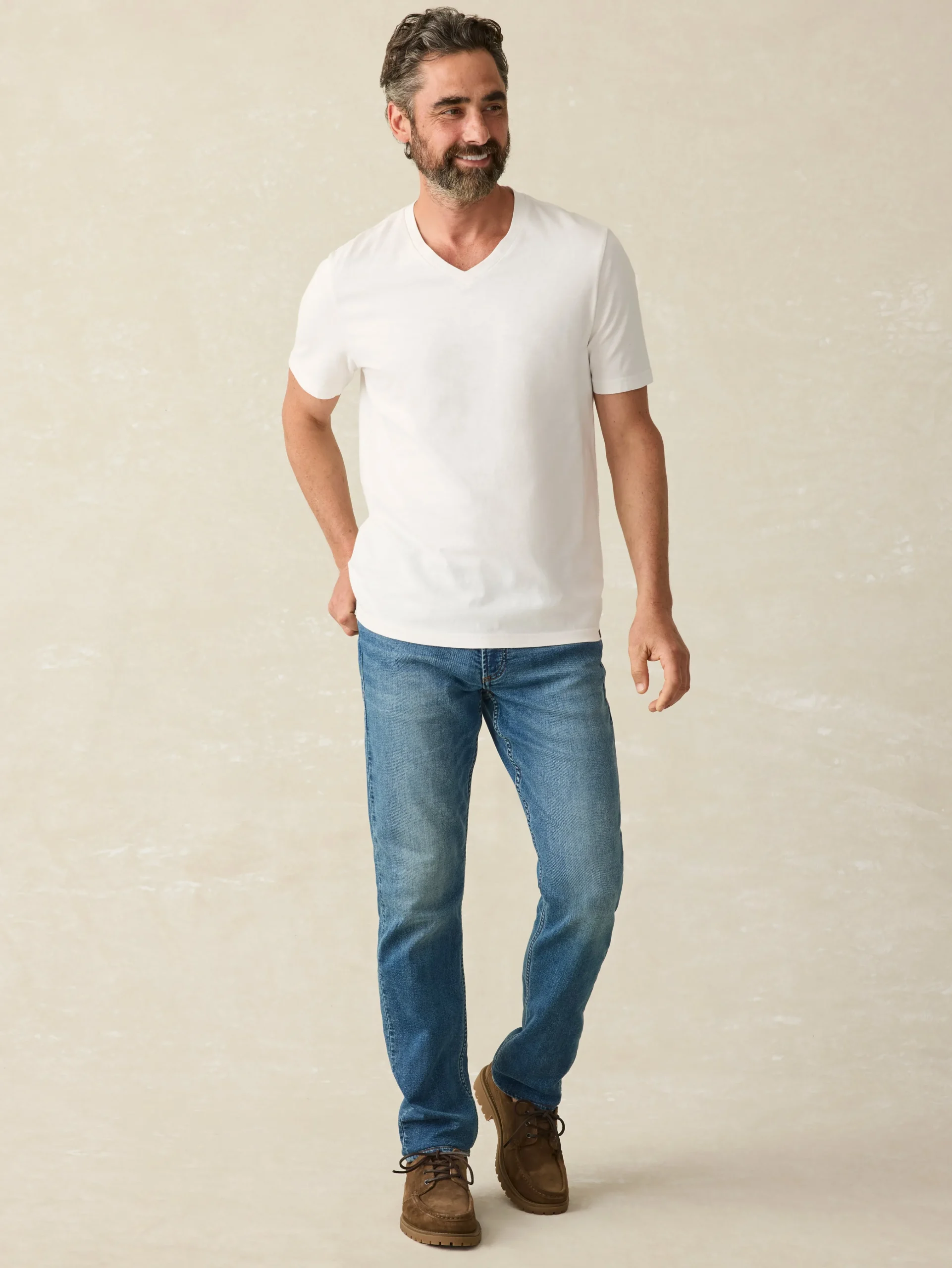 Sunwashed V-Neck Tee -*Faherty Brand